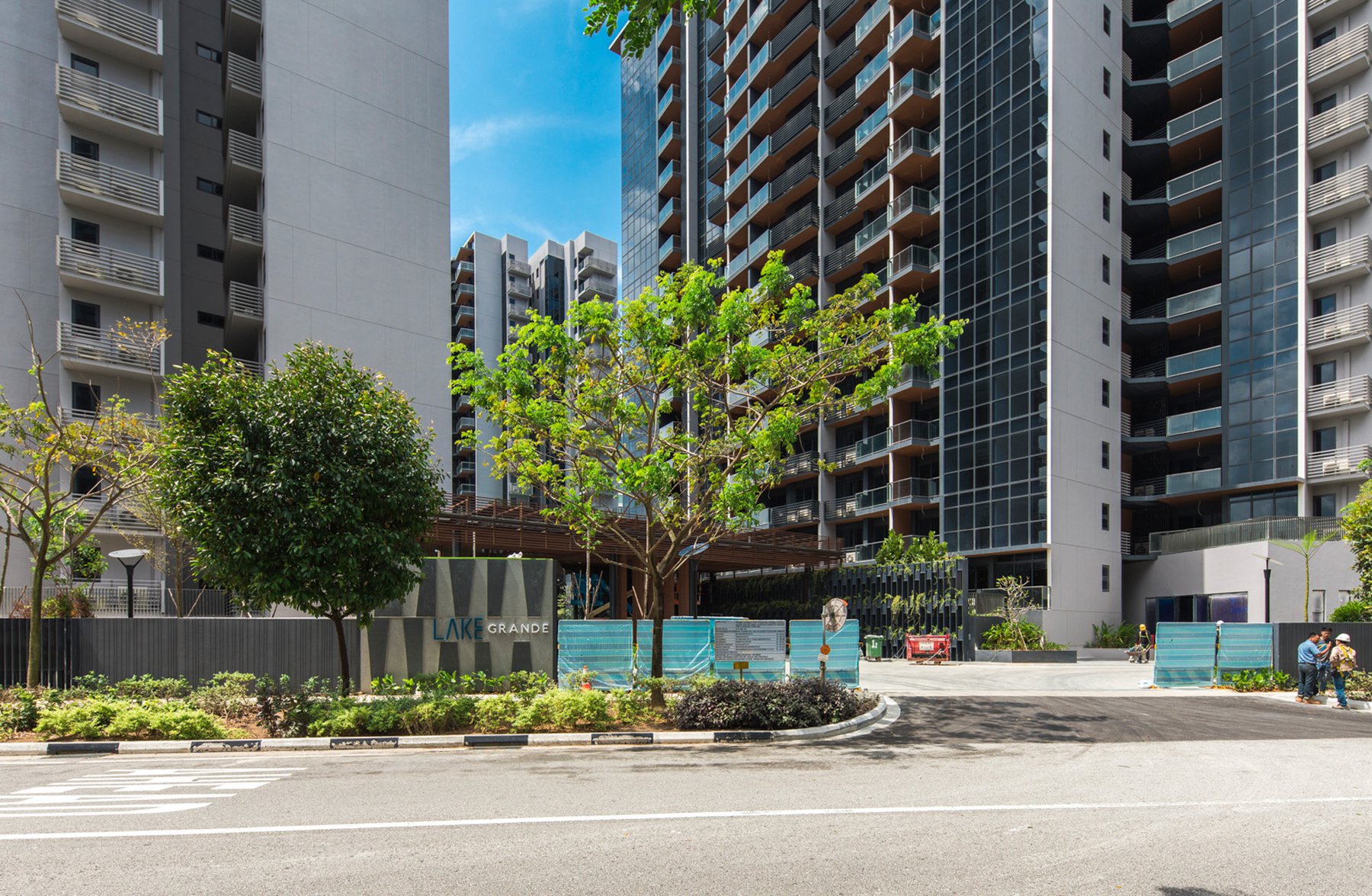 image of LAKE GRANDE