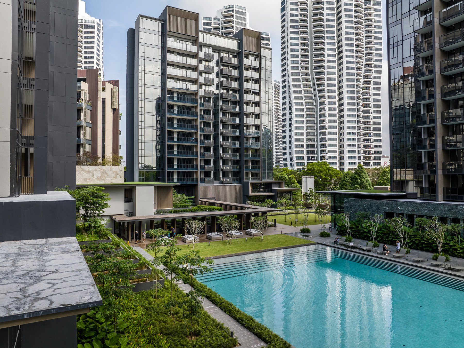 image of LEEDON GREEN
