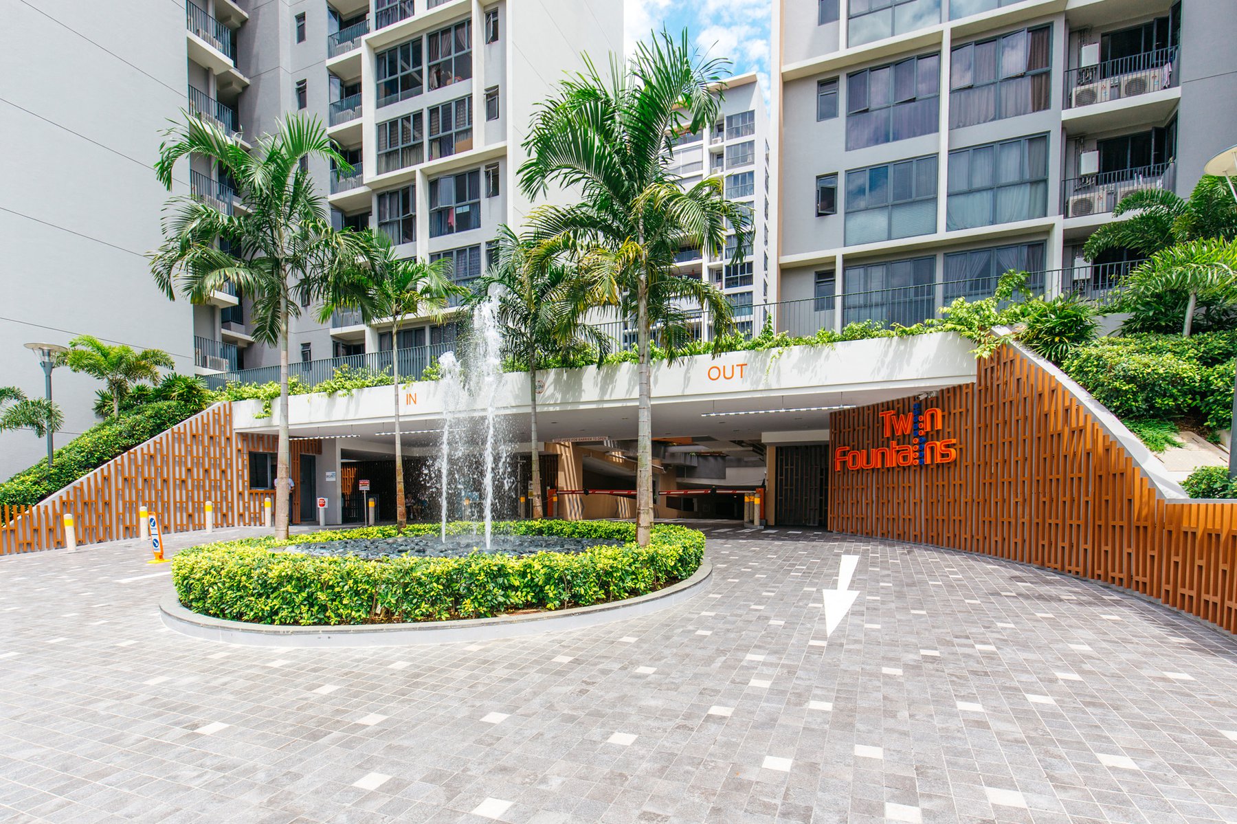 image of TWIN FOUNTAINS