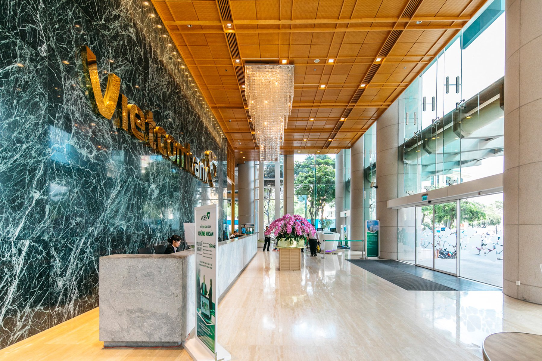 image of VIETCOMBANK TOWER