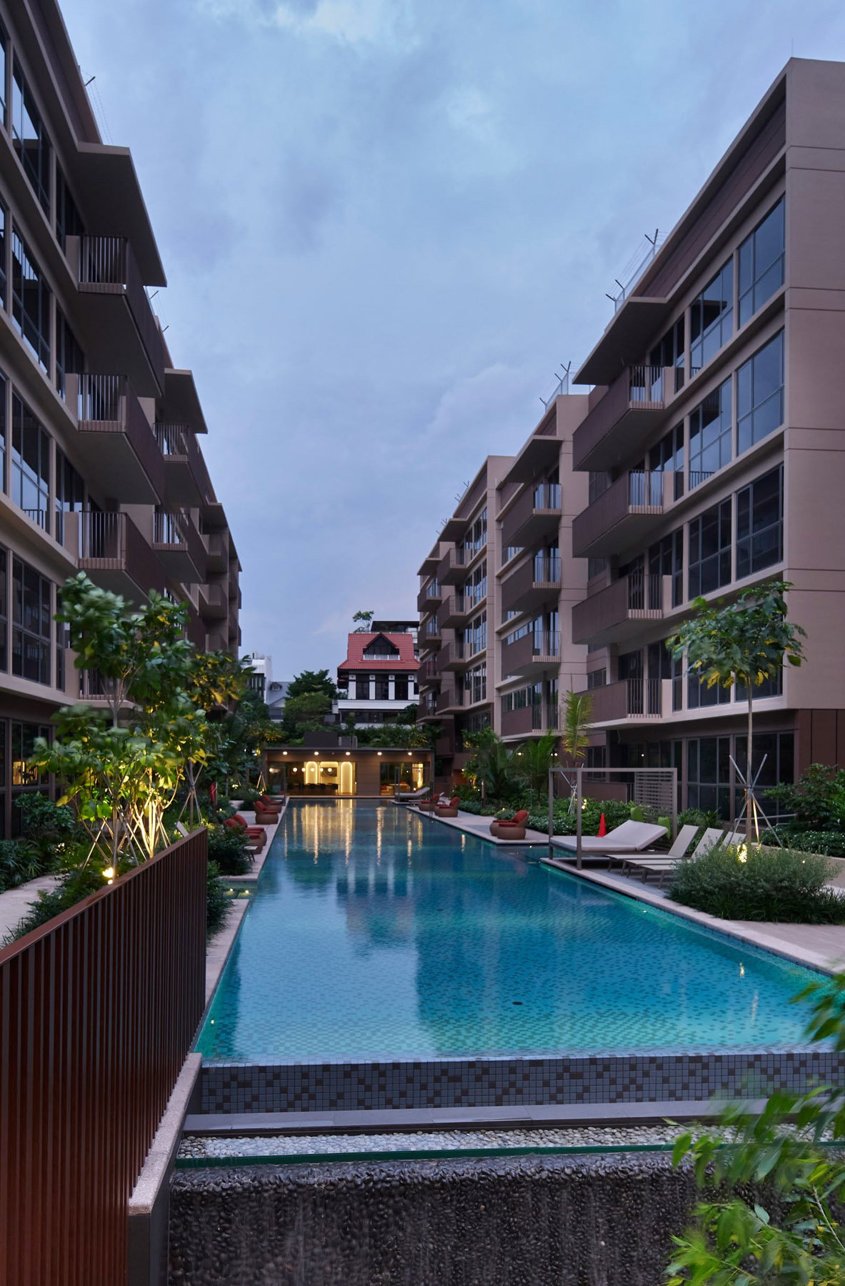 image of WATERGARDENS AT CANBERRA