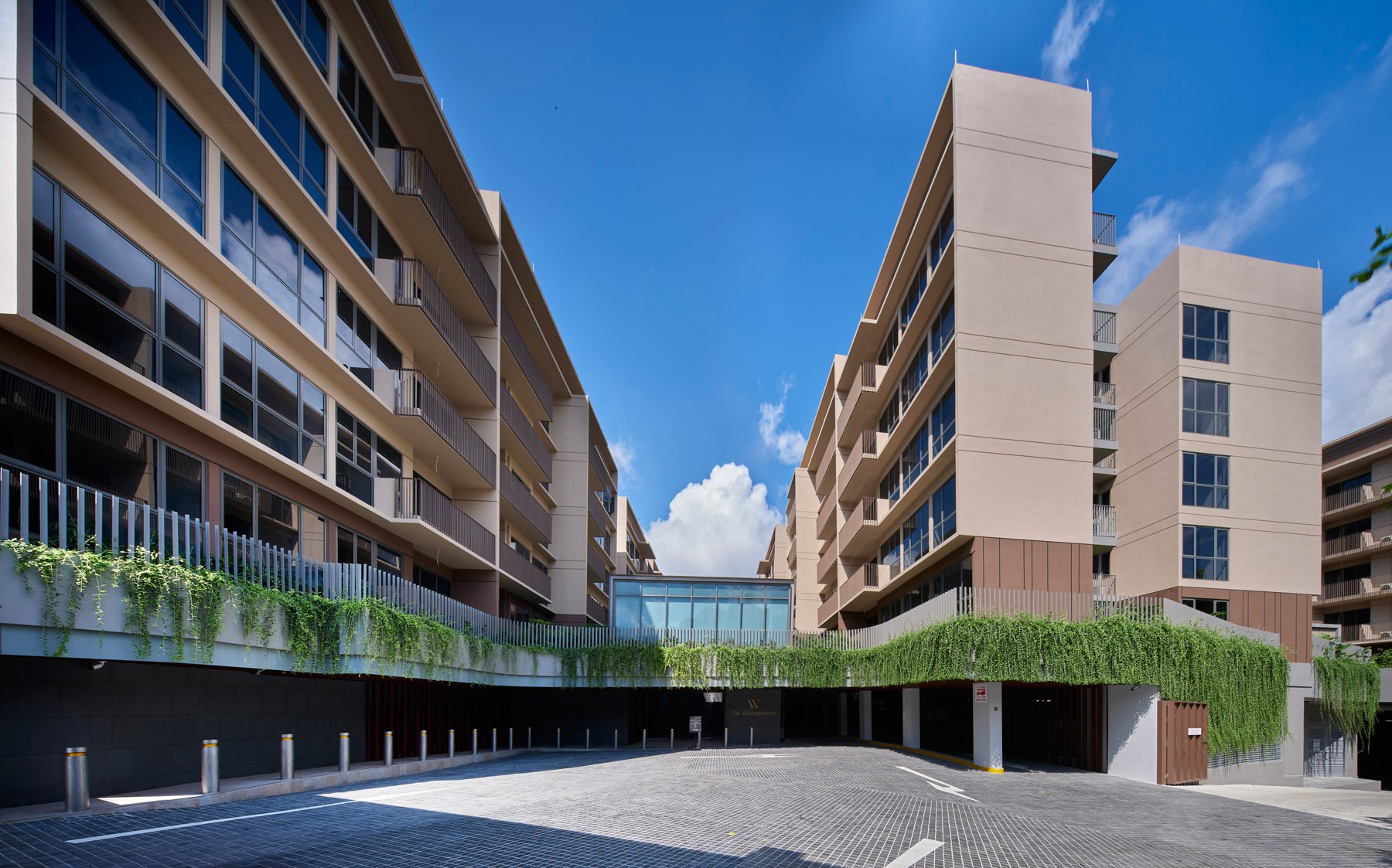 image of WATERGARDENS AT CANBERRA