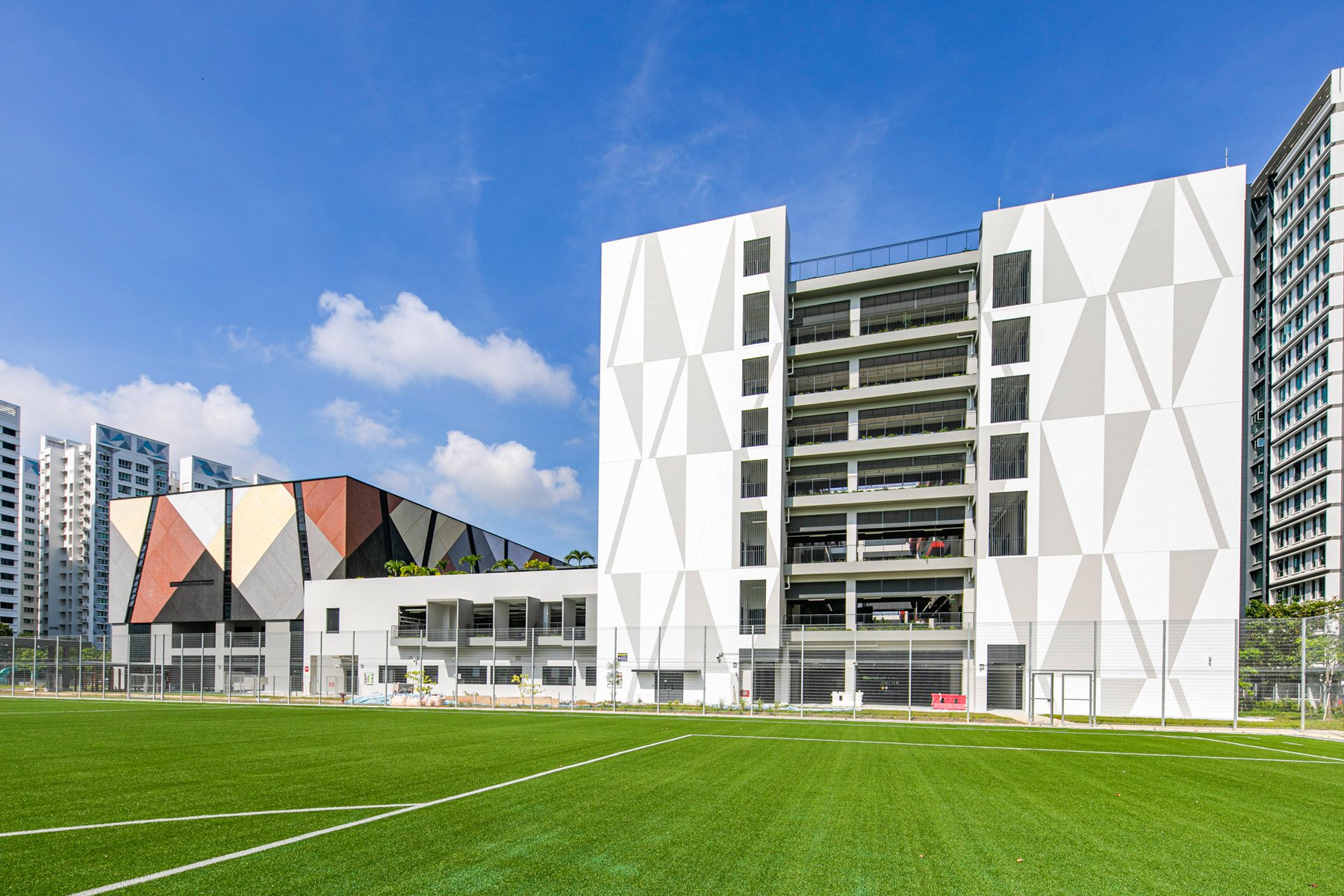 image of YUSUF ISHAK SECONDARY SCHOOL